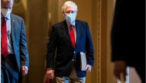 Senado EE.UU. aprueba presupuesto de defensa pese al rechazo de Trump