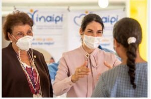 Primera dama Raquel Arbaje visita Caipi La Unión, en Los Alcarrizos