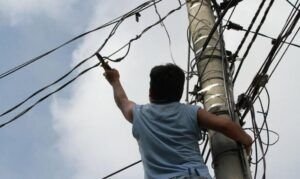 Imponen multa por más de 5 millones de pesos a empresario por robo de energía