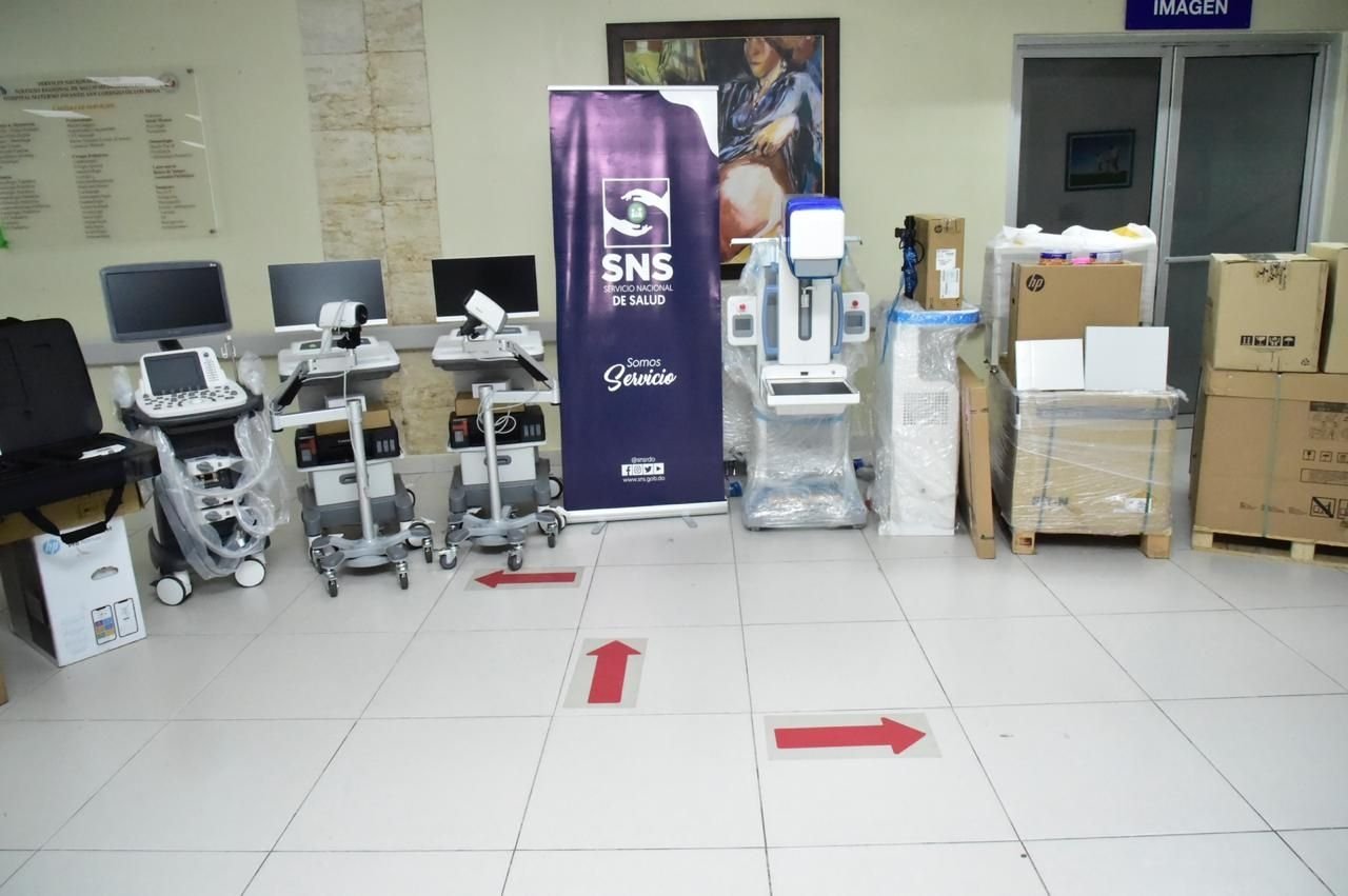 Entregan equipos a ocho hospitales valorados en 49 millones de pesos 2 Entregan equipos a ocho hospitales valorados en 49 millones de pesos