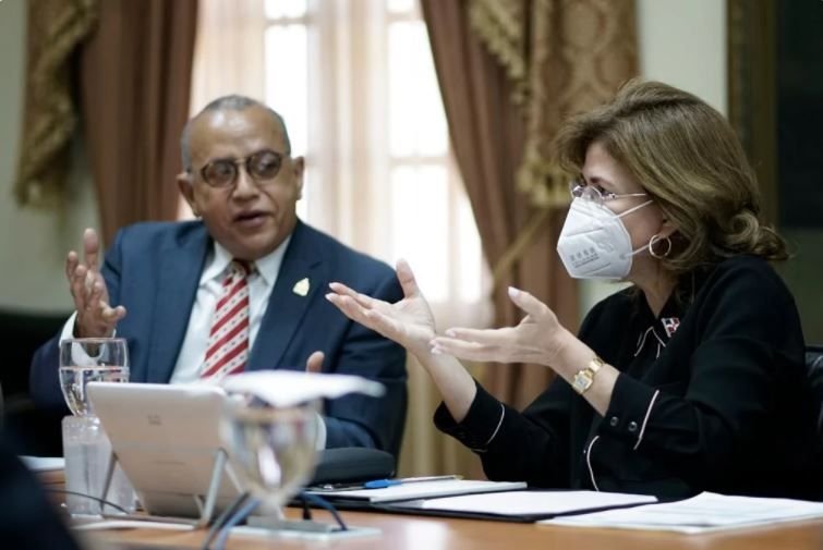 Gabinete de Salud se reúne en medio de aumento de ocupación hospitalaria