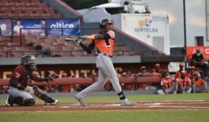 Sánchez, Mateo jonronean, Puig produce en victoria Toros en SFM