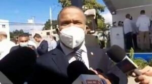 El Torito dice “faltó forma” durante entrega de 100 millones a artistas