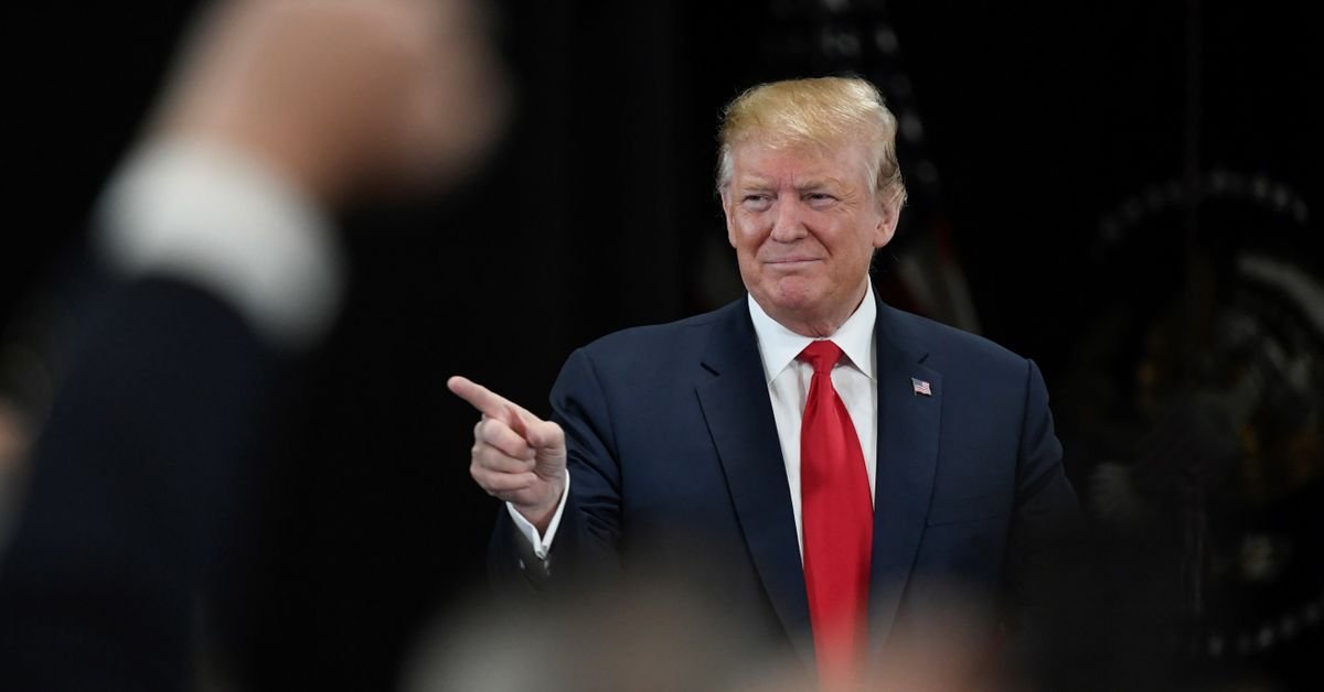 Trump anuncia que el primer estadounidense se vacunará en próximas 24 horas