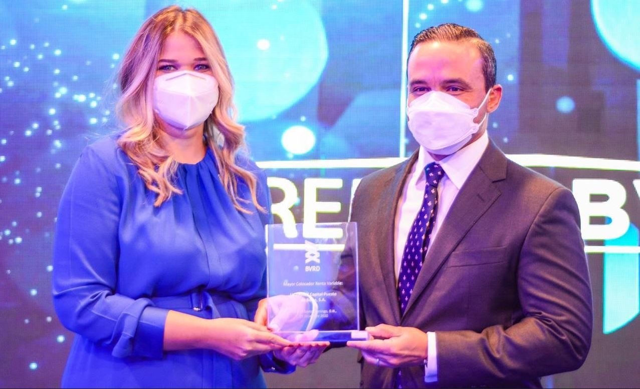 United Capital es reconocido por la Bolsa y Mercado de Valores de la RD