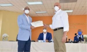 Obras Pública entrega RD$900 millones para rehabilitar caminos en 4 provincias