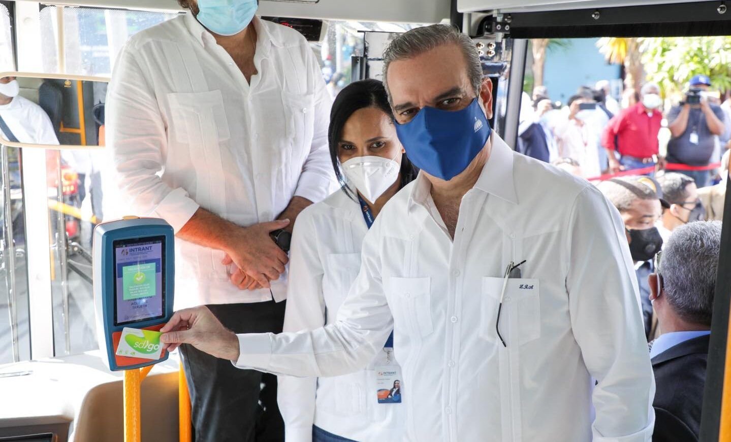 Abinader inaugura Corredor Núñez de Cáceres, que conectará norte y sur del GSD