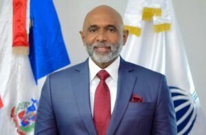 Ángel de la Cruz: Un ejemplo de honestidad en el Estado