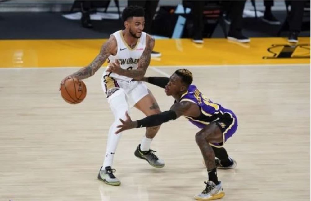 LeBron y Davis lideran el quinto triunfo consecutivo de Los Angeles Lakers