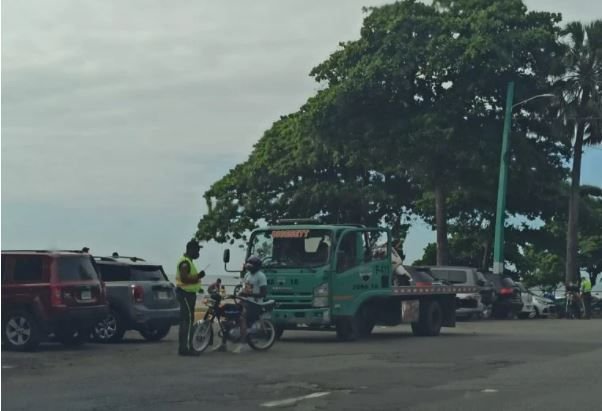 DIGESETT Digesett monta operativo para motoristas en el Malecón