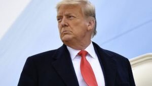 La Cámara Baja de EEUU remite el acta de acusación contra Trump