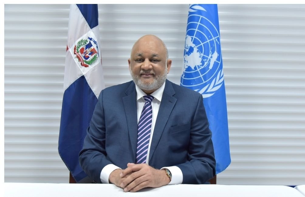 Fulcar PNUD 01 PNUD invita a Roberto Fulcar a presentar el plan educativo dominicano