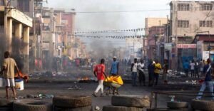 Haitianos toman de nuevo las calles para pedir renuncia de Jovenel Moise