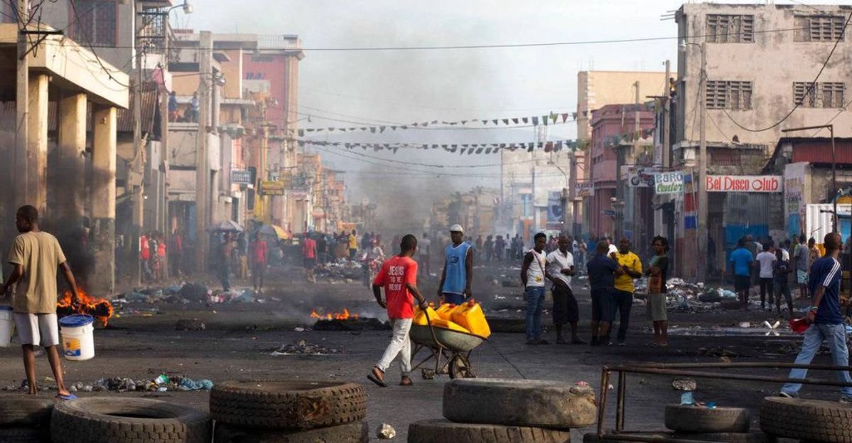 Haitianos toman de nuevo las calles para pedir renuncia de Jovenel Moise
