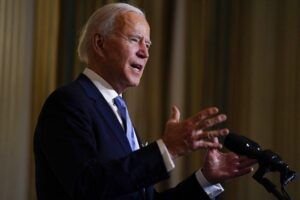 Biden suspende programa de Trump que enviaba a solicitantes de asilo a México