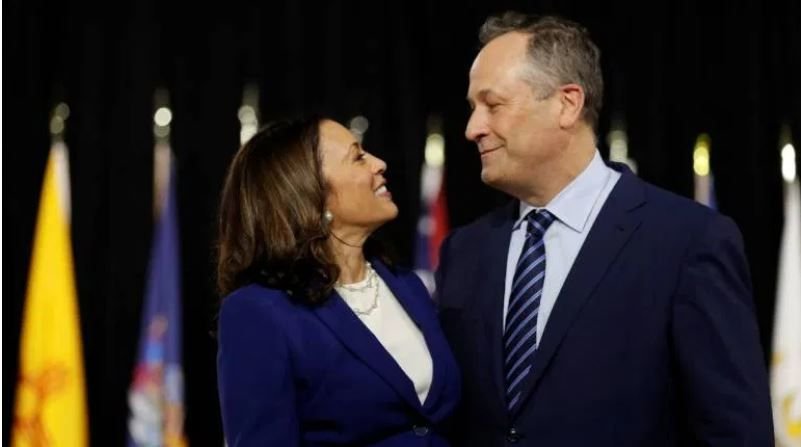 Kamala Harris y Douglas Emhoff, una historia de amor fuerte y madura