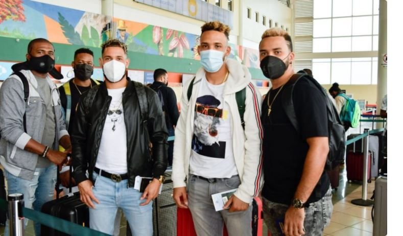 Águilas Cibaeñas parten a México tras la corona en Serie del Caribe