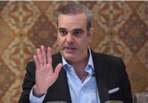 Luis Abinader descontinúa costumbre de nombrar el año con un tema en particular