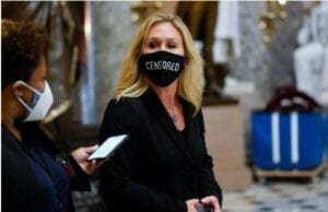 Twitter suspende la cuenta de una congresista de ultraderecha en EEUU