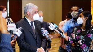 Miguel Vargas inicia recorridos para la reestructuración y crecimiento del PRD