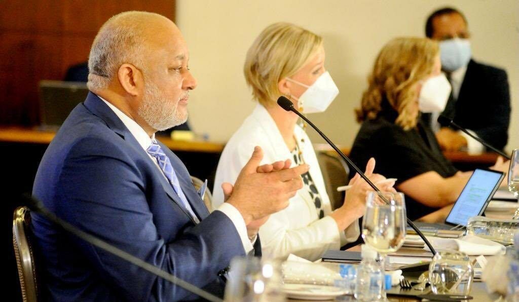 MInerd 02 e1611143934140 MINERD rinde cuentas sobre contrataciones para la Educación