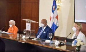 MINERD rinde cuentas sobre contrataciones para la Educación