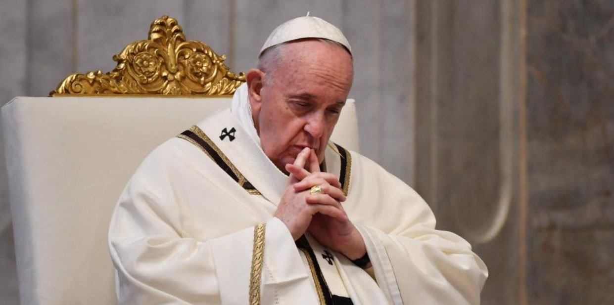 El papa Francisco ya fue vacunado contra el coronavirus