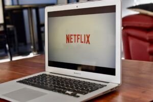 Netflix gana 2.761 millones en 2020 y alcanza 200 millones de suscriptores