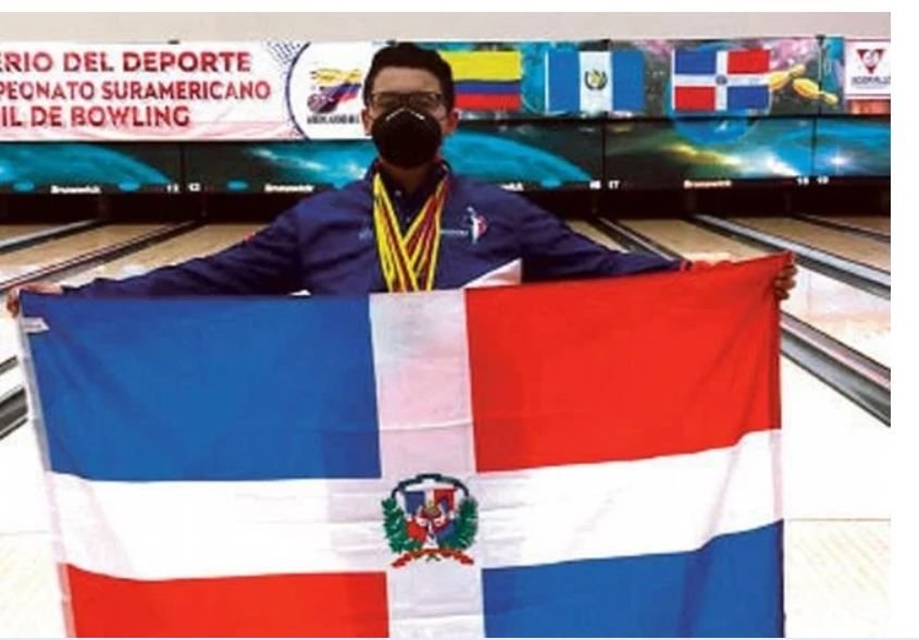 Roberto Morín se corona campeón de boliche en Centroamérica