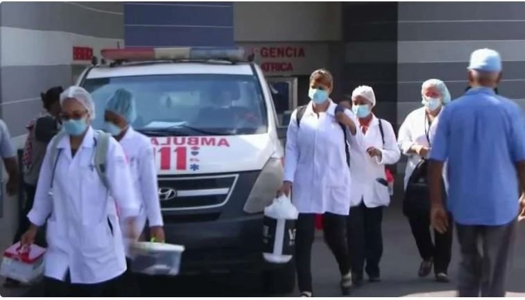 Salud Pública notifica otros 747 casos covid-19 y una muerte en Rep. Dom. 2 Salud Pública notifica otros 747 casos covid-19 y una muerte en Rep. Dom.