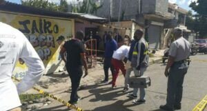 Tres muertos y un herido deja balacera en peluquería El Capacito