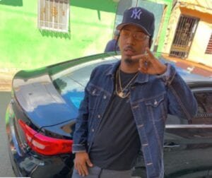 Libertad pura y simple para cantante de “Teteo”