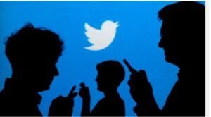 Twitter pierde US$5,000 millones en valor tras suspender cuenta de Trump