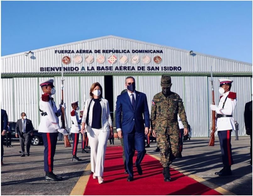 abi1 Presidente Luis Abinader partió este sábado hacia Puerto Rico