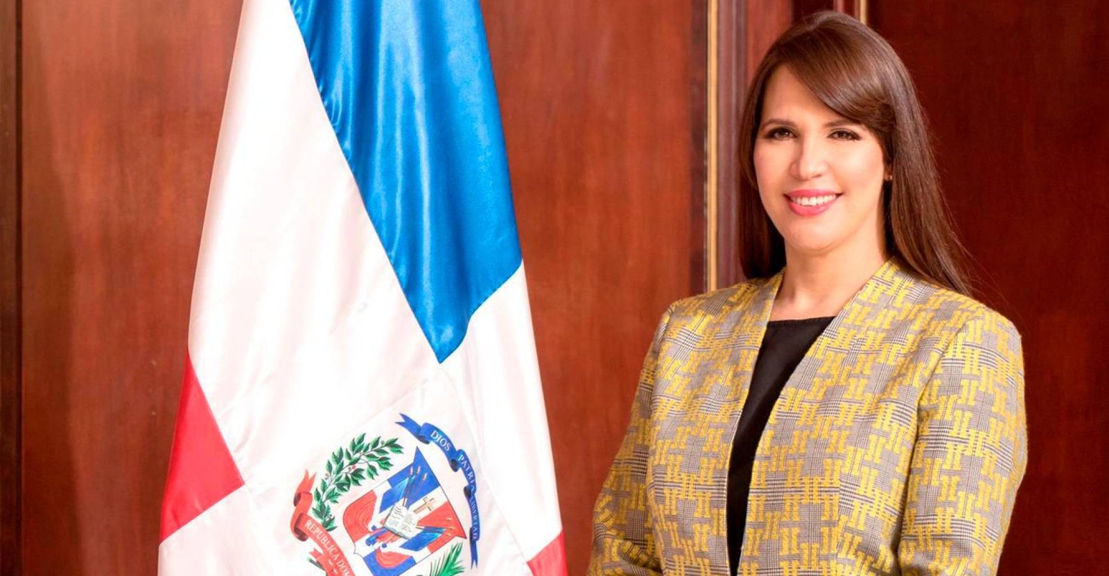 Luis Abinader designa a Angie Martínez como nueva embajadora en Jamaica