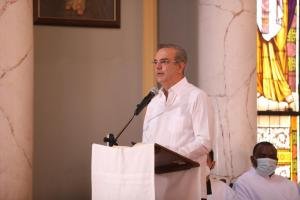 Presidente Abinader acude a misa en el Palacio por Día de La Altagracia 3 luis 19 Presidente Abinader acude a misa en el Palacio por Día de La Altagracia