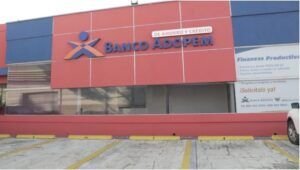 Banco Adopem reconoce el esfuerzo y la solidaridad de sus colaboradores