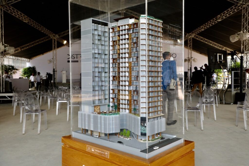 Abinader Piantini 07 Abinader da primer picazo en innovador proyecto inmobiliario Distrito Piantini