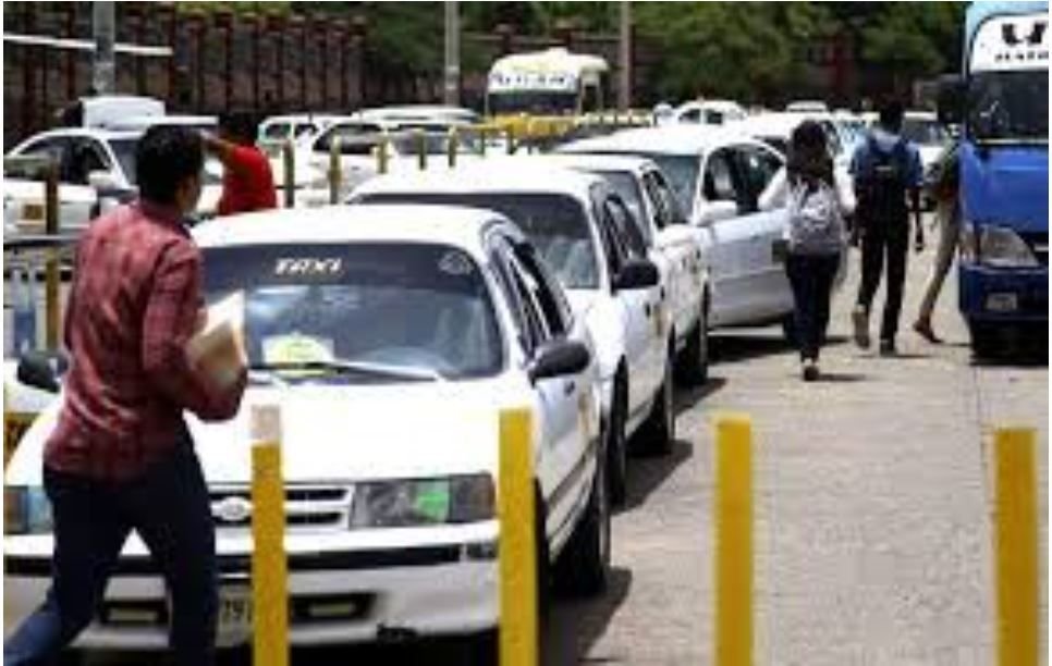 Huelga harán los choferes de la 27 de Febrero por precios de los combustibles