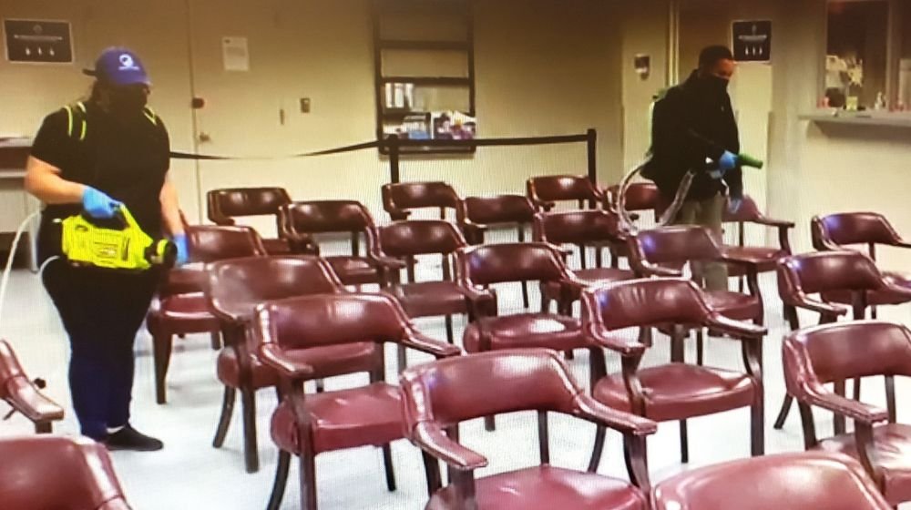 Contratan compañía para higienizar sede del consulado dominicano en NY