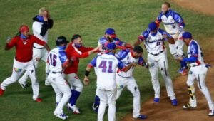 Dominicana vence a Colombia 3-2 y termina invicta la preliminar