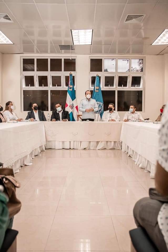 GOBIERNO 11 Gobierno aporta RD$20 millones para la compra de equipos en Ayuntamiento de Bonao