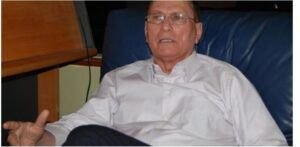 Acusan al dirigente peledeista Luis Inchausti de violencia de género