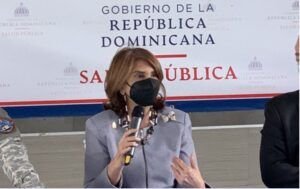 Salud Pública dice plan vacunación contra Covid-19 «no se va a detener»