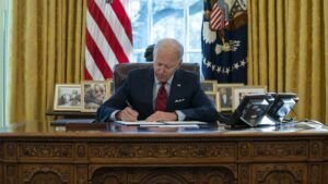 Presidente Joe Biden prioriza el rescate económico y la pandemia