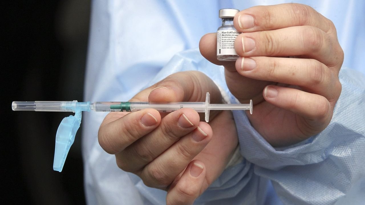 Cancelan compras de jeringuillas por denuncia de RD$525 millones de sobreprecio