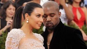 Kim Kardashian pide divorcio a Kanye West
