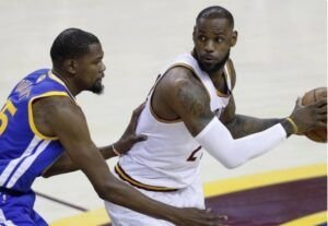 Kevin Durant y LeBron James lideran primera votación All-Star 2021