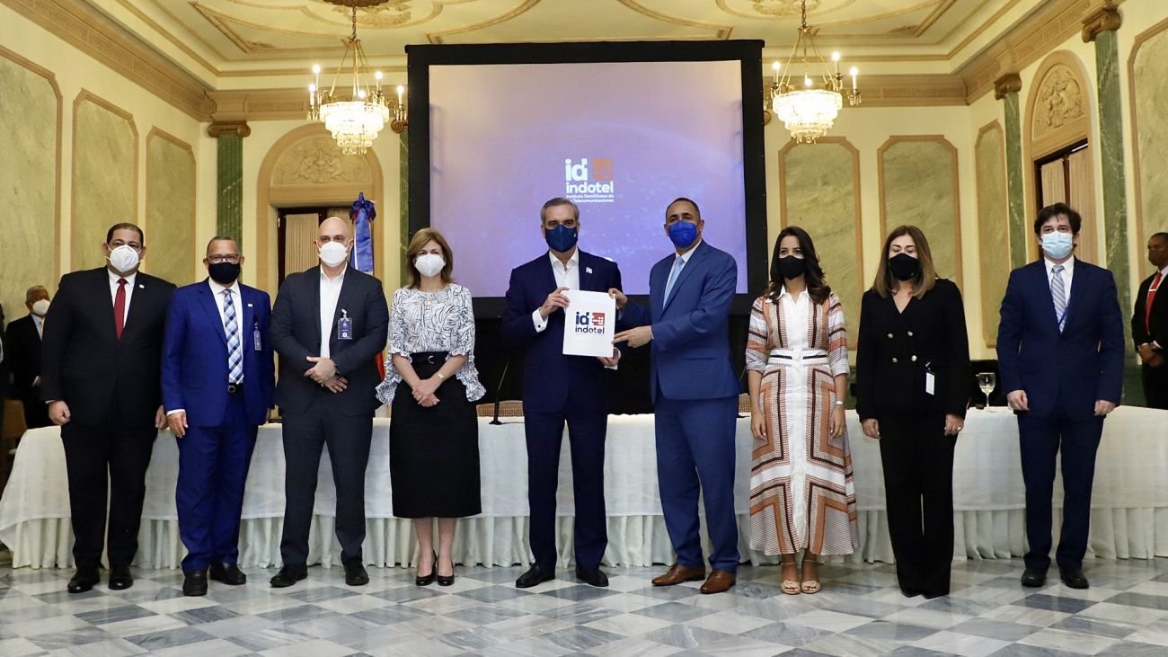 Abinader anuncia licitación internacional para la red 5G a nivel nacional 2 Abinader anuncia licitación internacional para la red 5G a nivel nacional