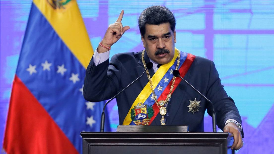 Maduro ordena revisar «todas las relaciones» con España